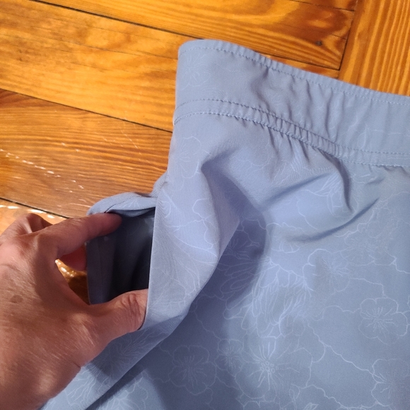 Eddie Bauer Woven Tech Skort - Picture 5 of 14